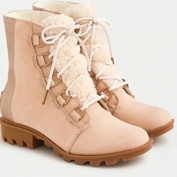 🌹SOREL🌹 Phoenix Short Leather Waterproof Boots Size: 6.5 - Picture 2 of 15